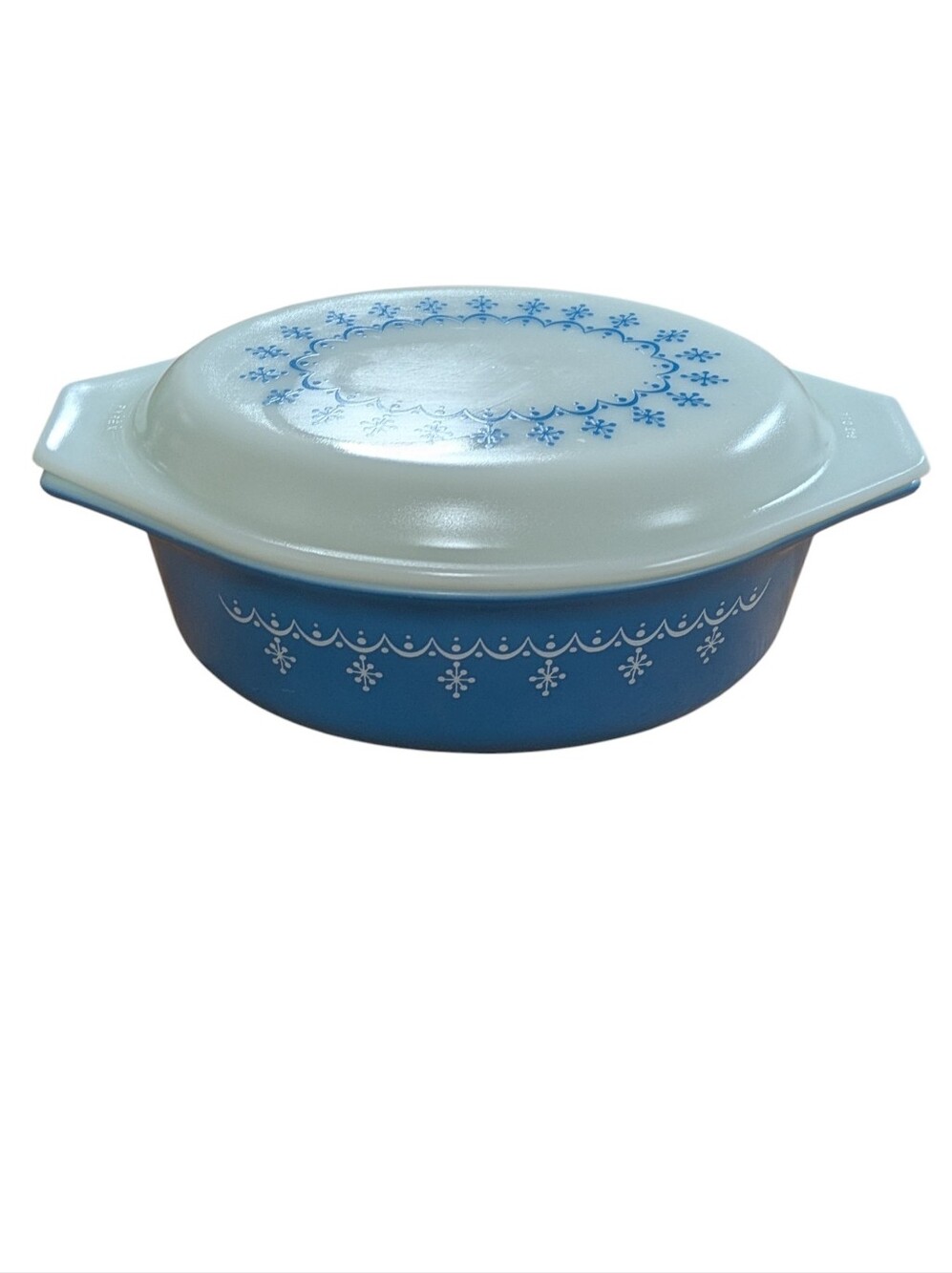 Pyrex Snowflake Garland Oval Covered Casserole Dish 1.5 Quart 043